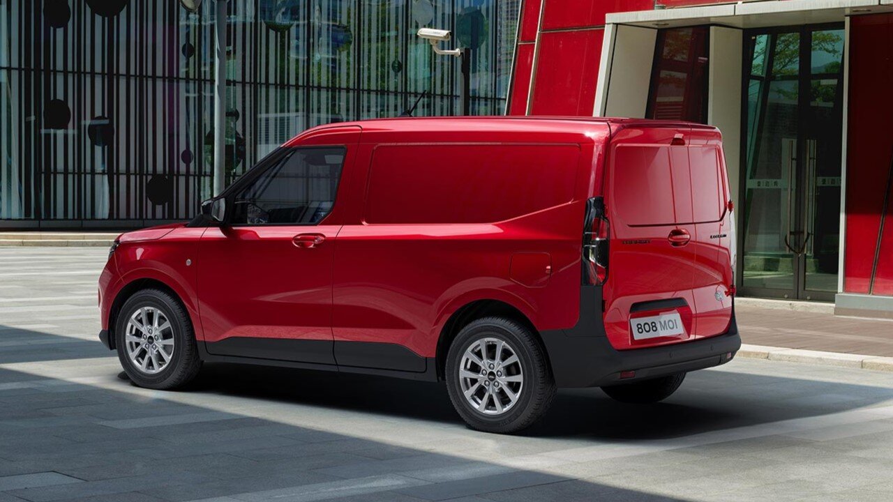 FORD TRANSIT COURIER PETROL 1.0 EcoBoost 125ps Active Van